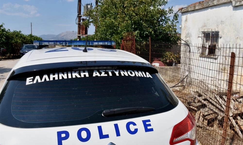 Ανασύρθηκε νεκρή γυναίκα από τη θάλασσα στην Χαλκίδα